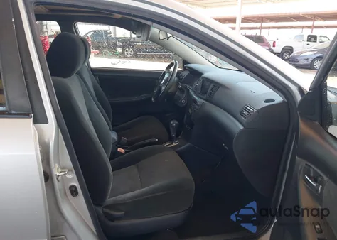 2005 Toyota Corolla S z USA, uszkodzony, nr VIN 1NXBR32E95Z395638